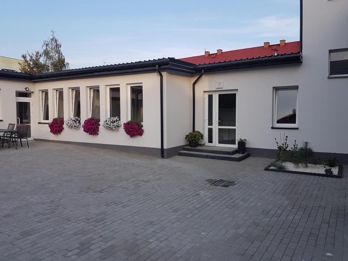 מלאבה Arkadia Hostel מראה חיצוני תמונה